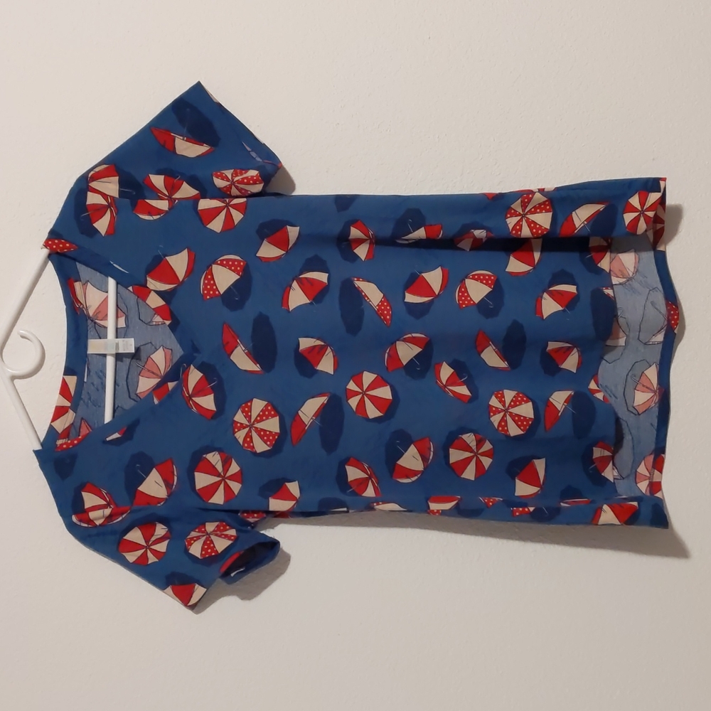 LuLaRoe Classic T Womens Umbrella Design Blue Red White Top Size Small